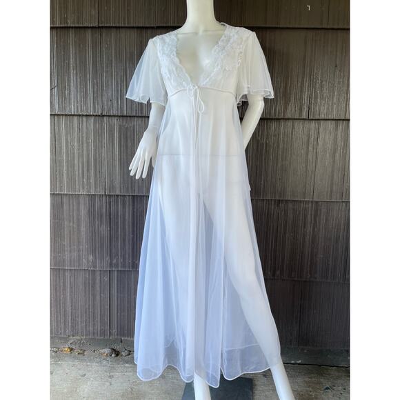 Vintage Val Mode Fairy Sheer Nylon Short flutter Sleeve Lace White Maxi Robe S-M - Picture 2 of 16